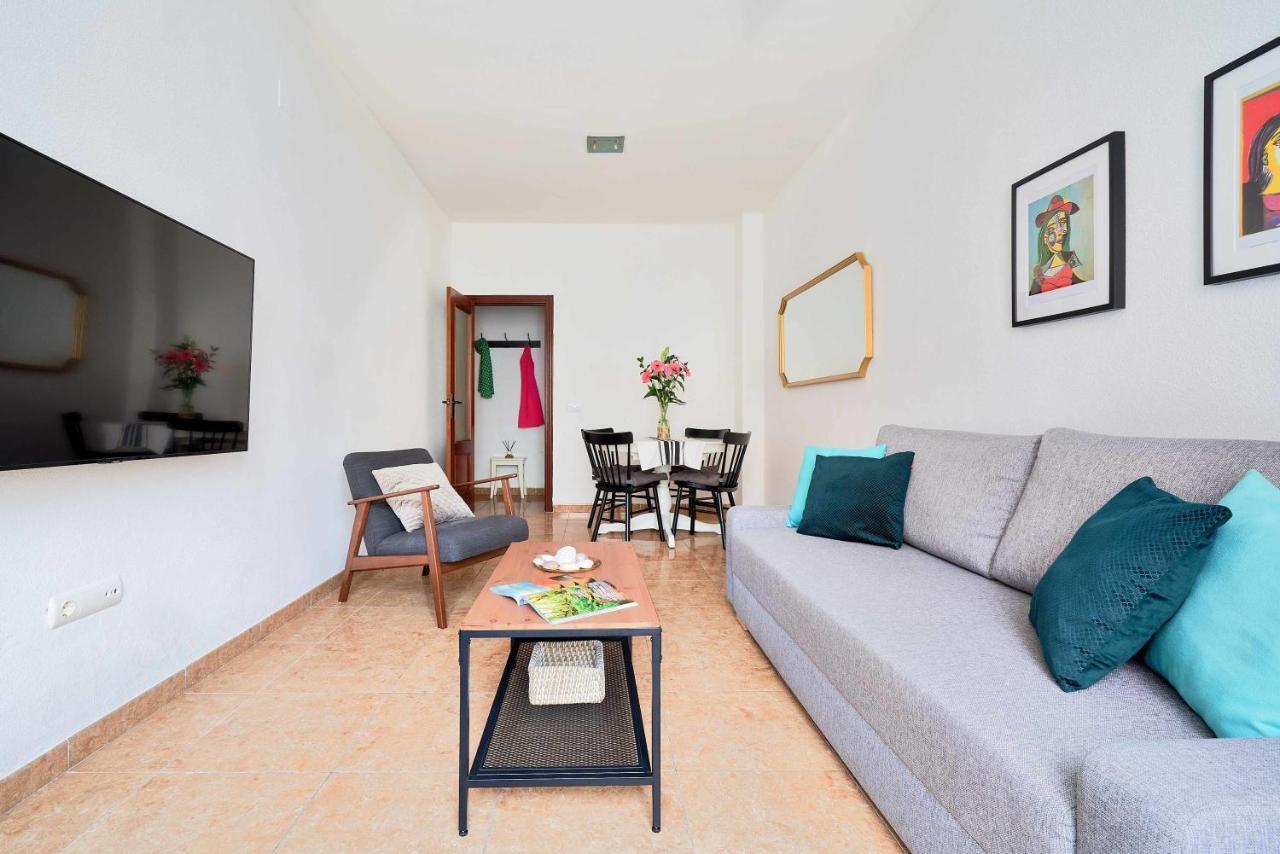 Under The Olive Trees In Historic Center Of Malaga Apartment Exterior photo