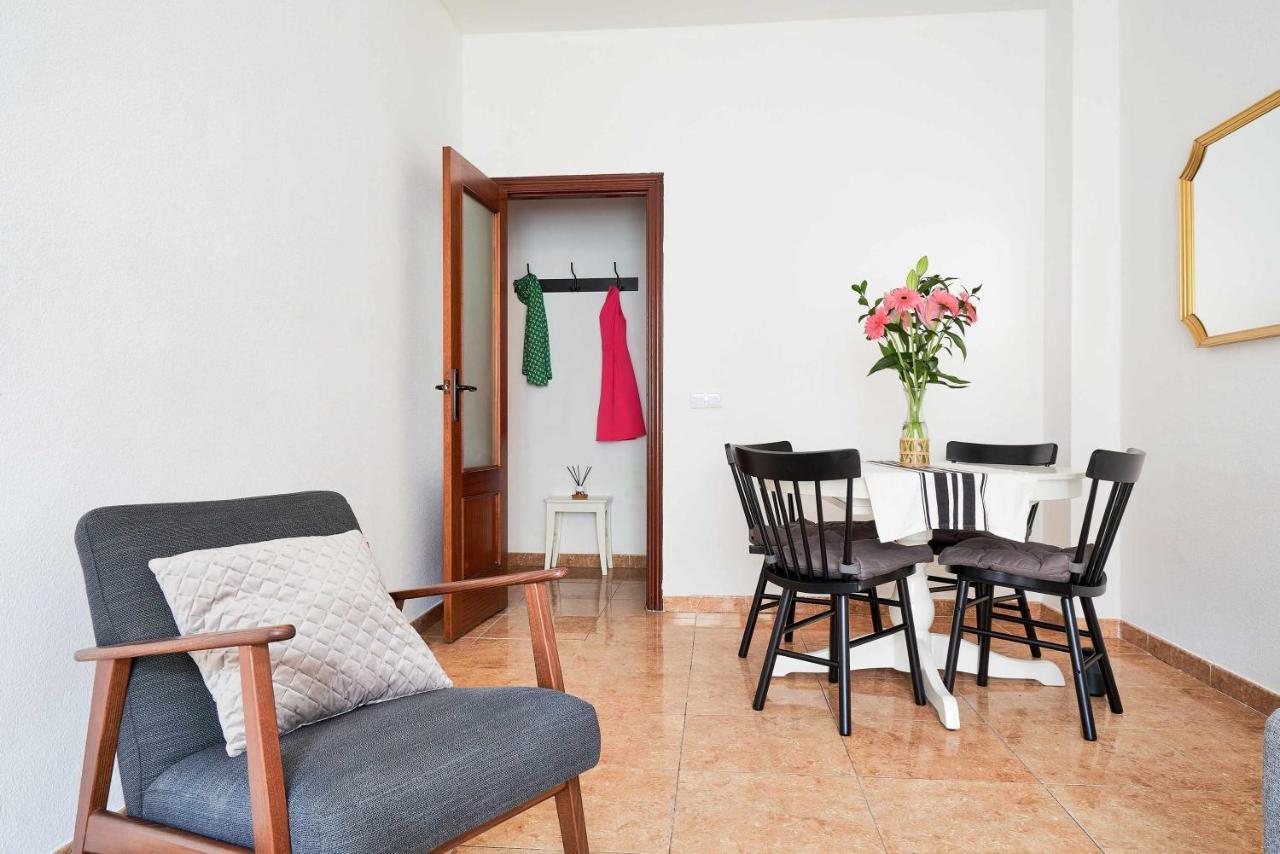 Under The Olive Trees In Historic Center Of Malaga Apartment Exterior photo